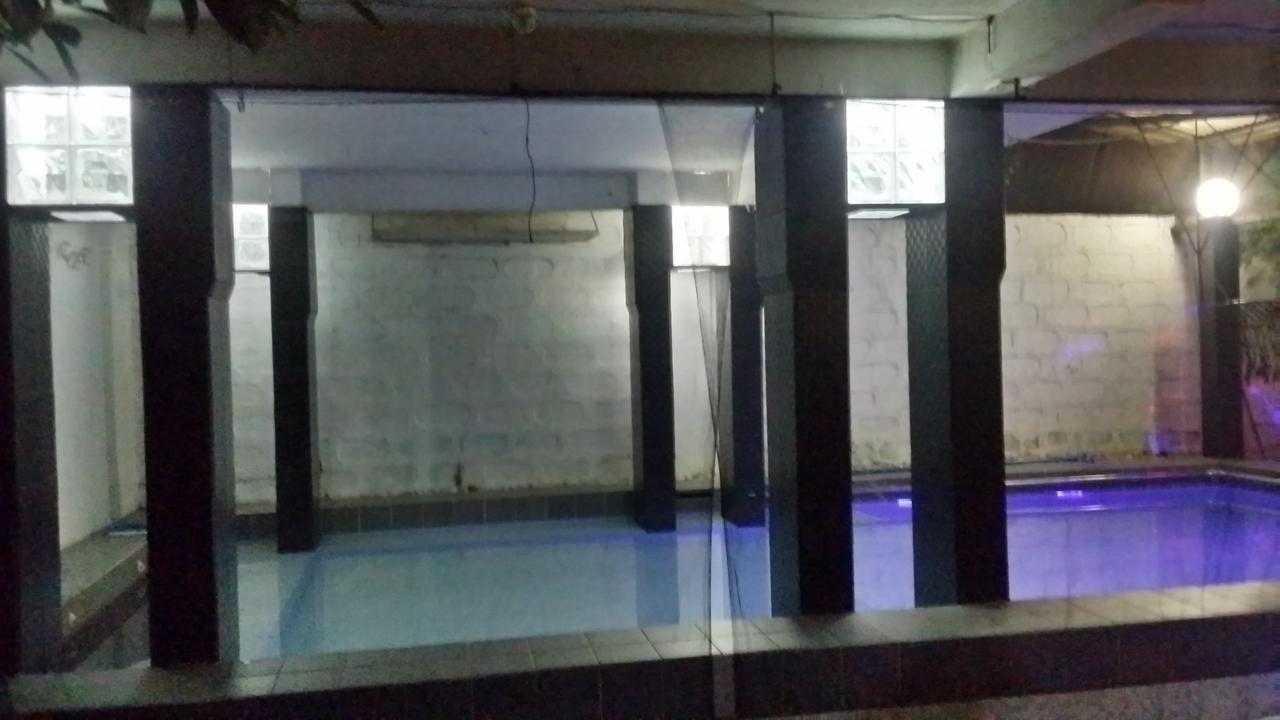 V-House Ξενοδοχείο Σαν Πάμπλο Εξωτερικό φωτογραφία